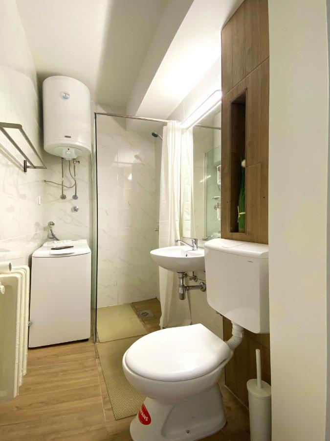 Ferienwohnung Apartman Milica Ni Exterior foto